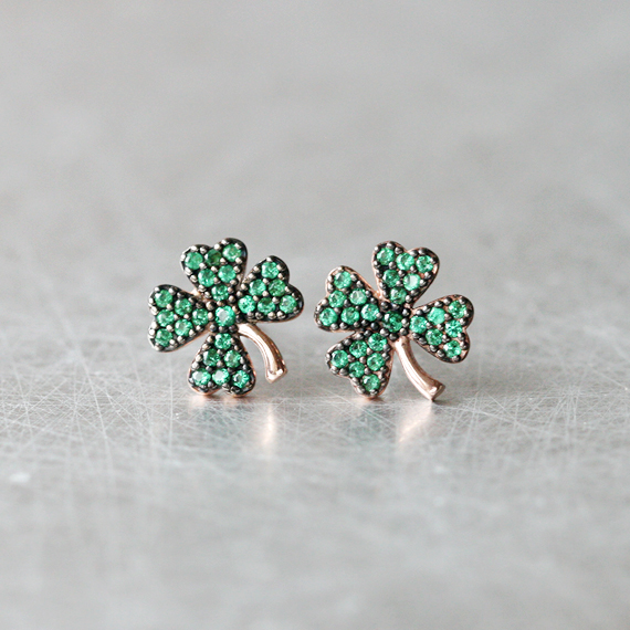 Emerald Green Four Leaf Clover Stud Earrings Rose Gold from kellinsilver.com