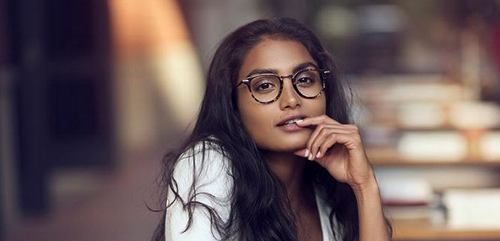 Womens Reading Glasses Model - AGO