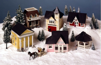 Miniature Greenleaf Town Kit Miniature Greenleaf Town Kit