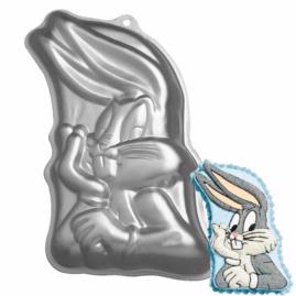 Bugs Bunny Cake Pan bugsbunnycakepan.jpg
