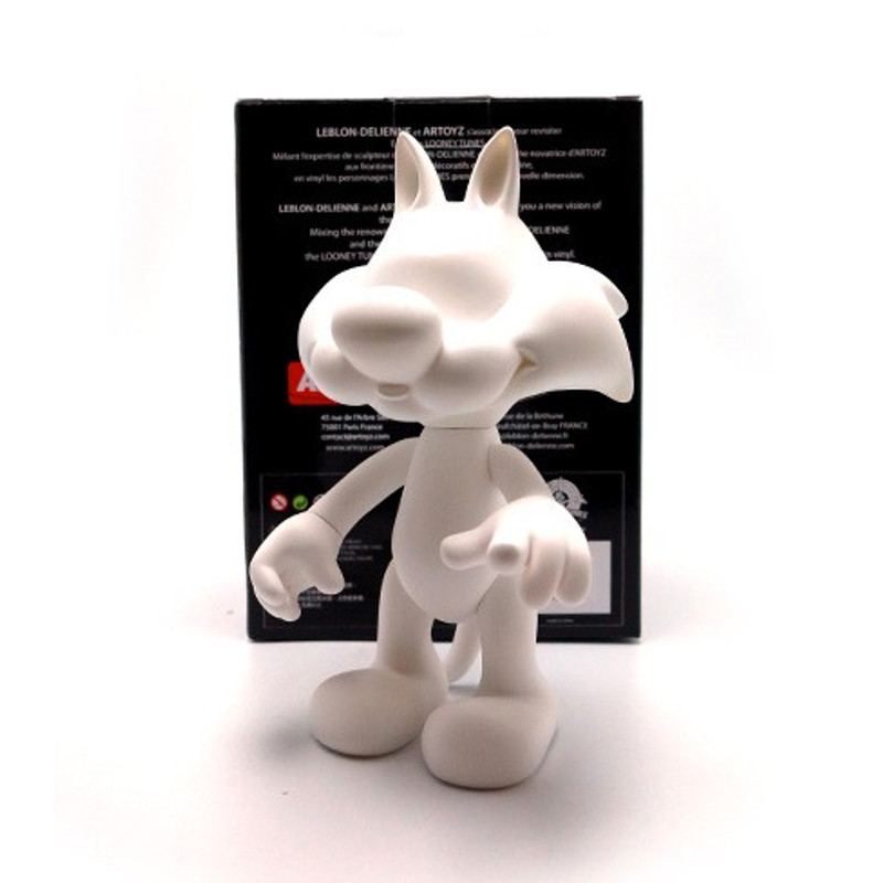 Sylvester : DIY White