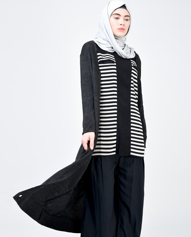 Black and Light Grey Striped Top - Great Britain | Islamic Design House