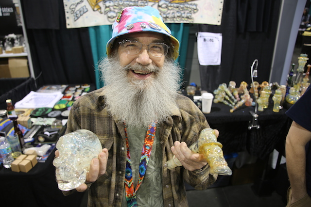 Bob Snodgrass Founder Of Color Changing PIpes Fumed With Gold And Silver