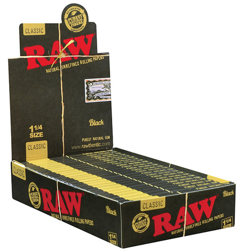 RAW Black Natural 1 1/4 | 24 pk | Retail Display