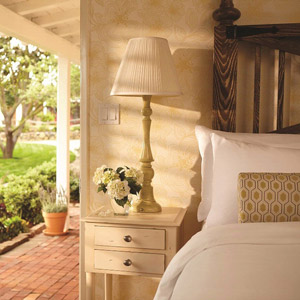 The Inn At Rancho Santa Fe Bedding By DOWNLITE