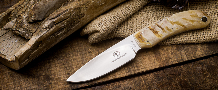 Arno Bernard - 2015 Featured Knife