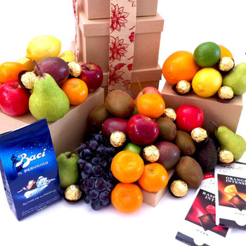 Chocolate fruit hampers Chocolate fruit hampers