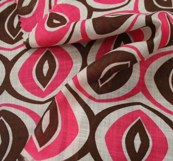 Cotton Voile Print 7M342 Chocolate/Hot Pink Cotton Voile Print 7M342 Chocolate/Hot Pink