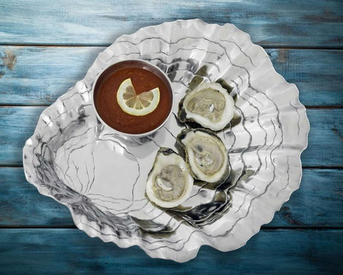 Oyster with Pearl Chip and Dip