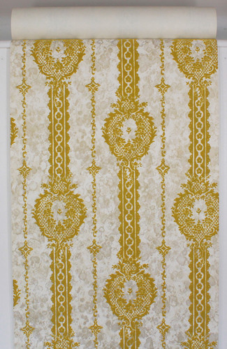 1970s Vintage Wallpaper Gold Green Flocked Design on Marble