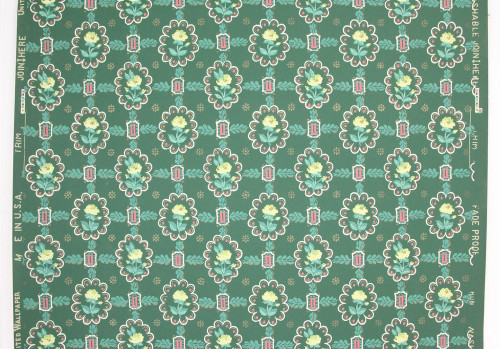 1940s Vintage Wallpaper Yellow Flowers on Green