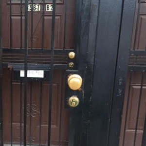 marks-22ac-security-door-lock3.png