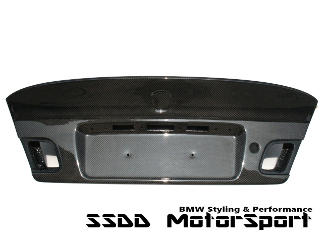 bmw-e46-m3-csl-carbon-fibre-bootlid-2.jpg