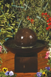 Small Wok Outdoor Fountain with Pedestal