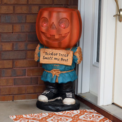 Jack the Scary Pumpkin, Outdoors