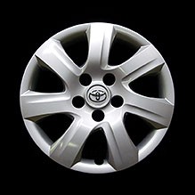 Toyota Camry Hubcap 61155