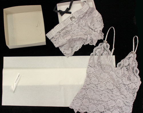 Gift Wrapping
