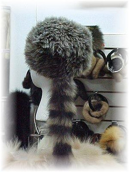 Children's Faux Daniel Boone Hat with Raccoon Tail Children's Faux Daniel Boone Hat with Raccoon Tail