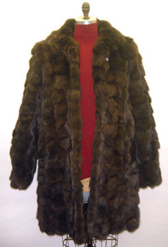 3/4 Brown Fox Design Fur Jacket 3/4 Brown Fox Design Fur Jacket