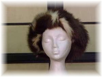 Dyed Brown & White Fox "Two - Tone" Design Fur Hat Dyed Brown & White Fox "Two - Tone" Design Fur Hat