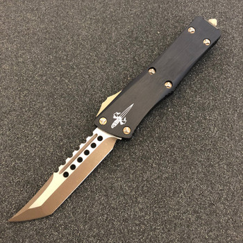 Microtech Custom Troodon Hellhound Tanto Microtech Custom Troodon Hellhound Tanto