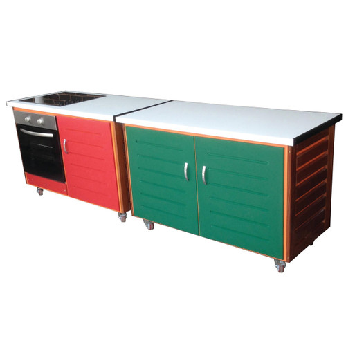 CTA 6 with cooker and hob