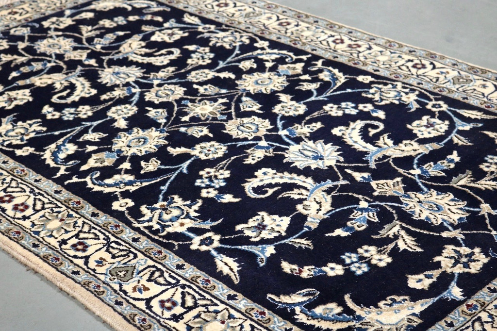 Nain Persian Rug (Ref 161) 206x121cm Persian Rug Co.