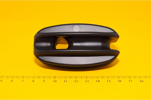 Egg insulator Egg insulator