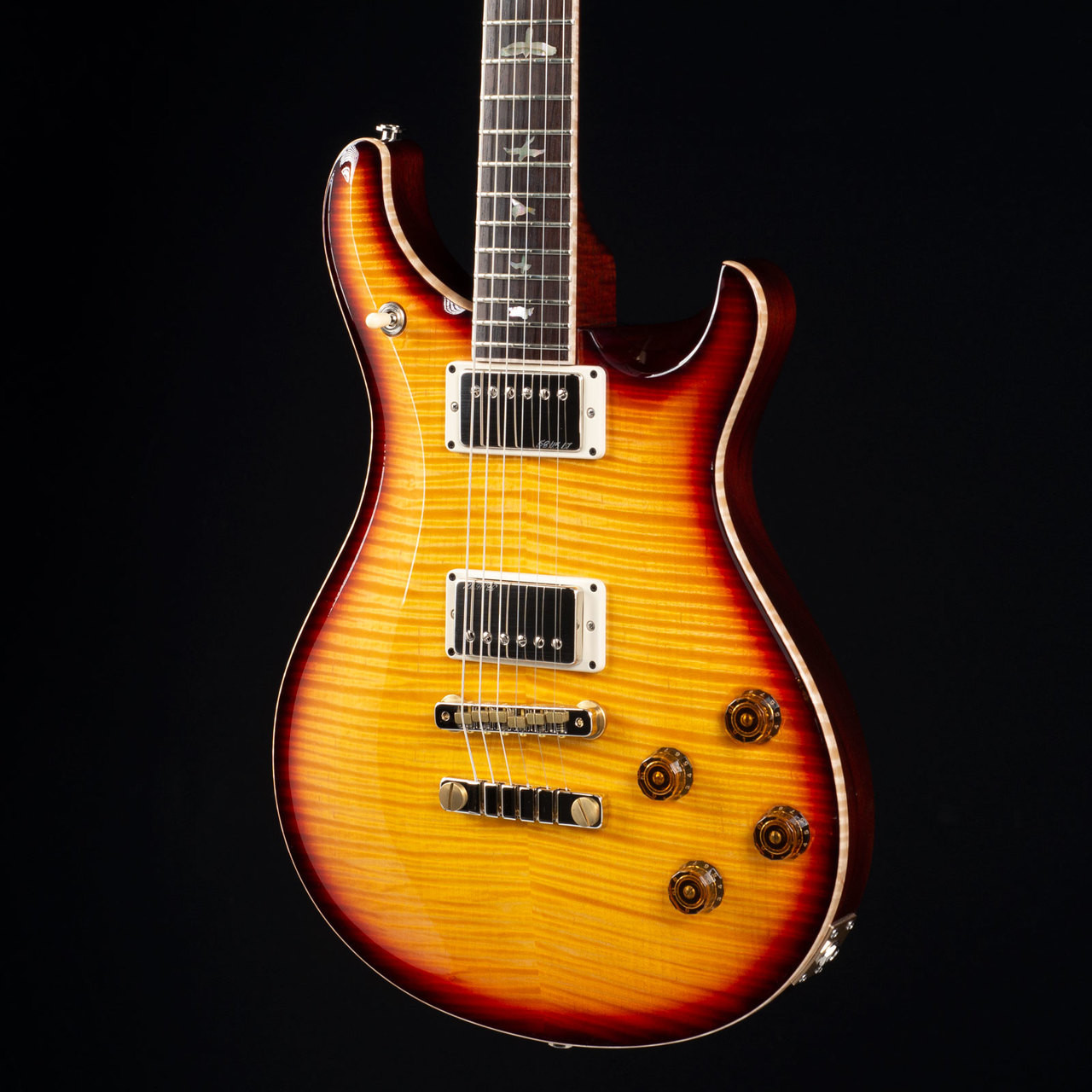PRS-Private-Stock-McCarty-594_257908_Angle-Right__62429.1537803632.jpg