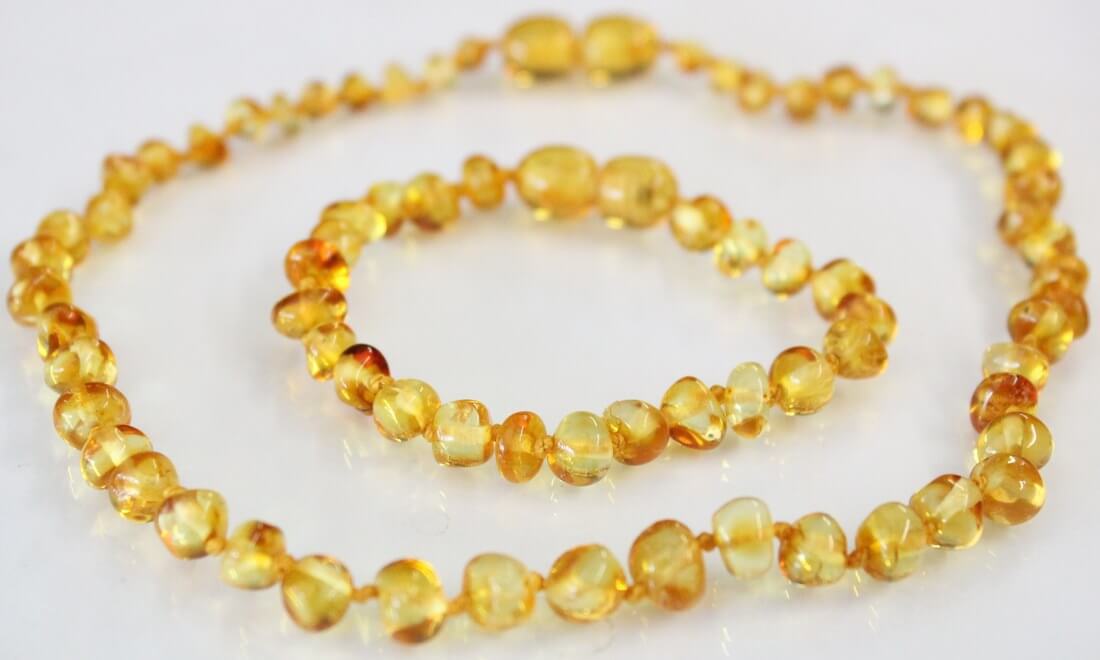 honey amber necklace for mum and baby