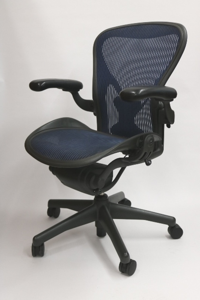 Herman Miller Aeron Chair Fully Featured Cobalt Blue W/Posuturefit