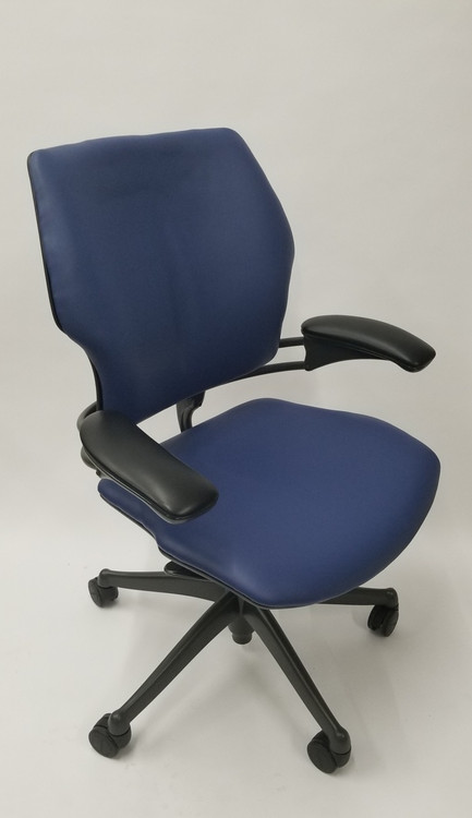 humanscale office chairs affordable new refurbished desk chairs
