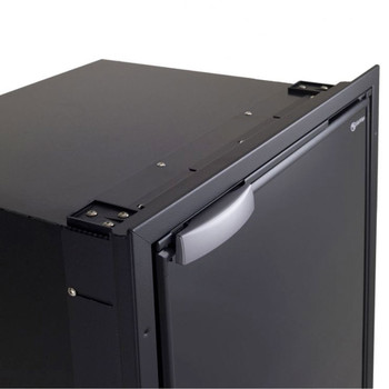 Vitrifrigo C115IBD4-F RV / Marine Electric Refrigerator/Freezer 12V / 120V - 4.2 CF Vitrifrigo C115IBD4-F RV / Marine Electric Refrigerator/Freezer 12V / 120V - 4.2 CF