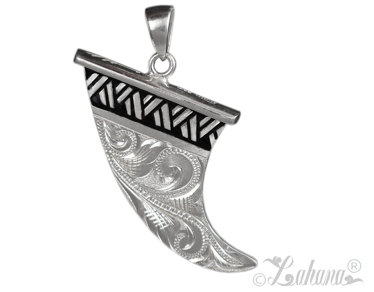 fin-skeg-pendant-with-tapa-intricate-scroll-wm-41284.1492276614.jpg