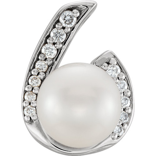 White Gold Pearl & Diamond Pendant