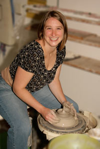 wa-pottery-artist.jpg