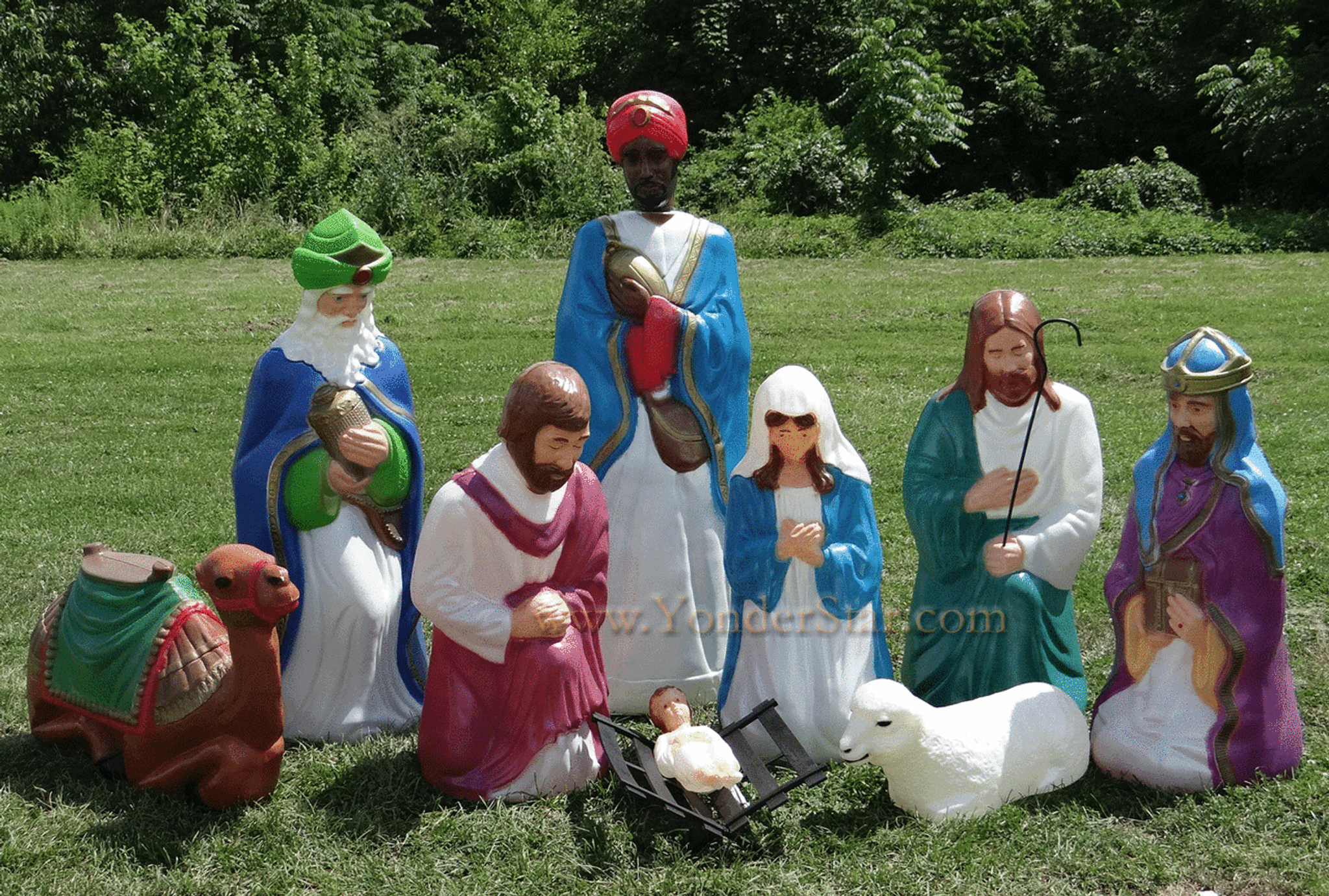 Life Size Outdoor Nativity Scene - No Wisemen - No Camel - Yonder Star ...