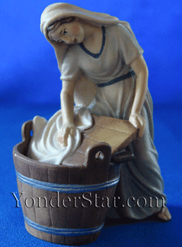 Nazarene Washer Woman for LEPI Nazarene Wooden Nativity Nazarene Washer Woman for LEPI Nazarene Wooden Nativity