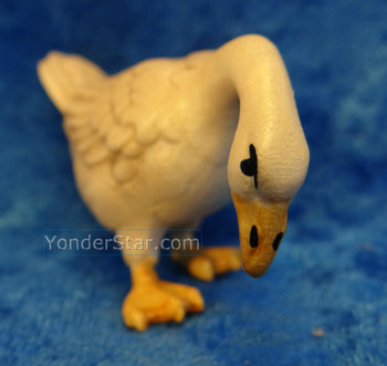 LEPI Venetian Goose Looking Down LEPI Venetian Goose Looking Down