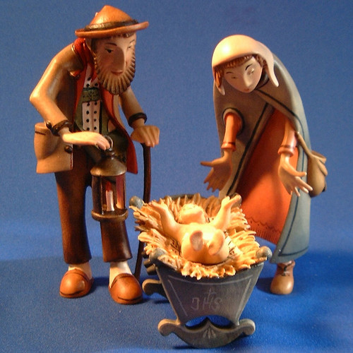 Kastlunger Holy Family for LEPI Kastlunger Wooden Nativity
