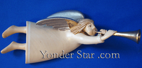 Kastlunger Angel with Horn for LEPI Kastlunger Wooden Nativity