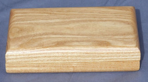 Clam Shell - Honey Locust