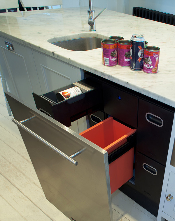 Krushr 24 inch Trash Compactor