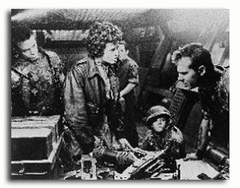 (SS149695) Cast Aliens Movie Photo (SS149695) Cast Aliens Movie Photo