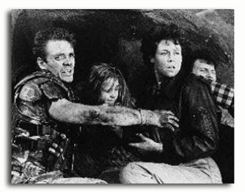 (SS170950) Cast Aliens Movie Photo (SS170950) Cast Aliens Movie Photo