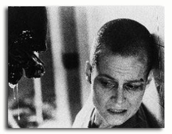 (SS219596) Sigourney Weaver Alien Movie Photo (SS219596) Sigourney Weaver Alien Movie Photo