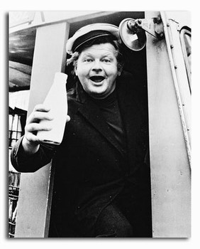 (SS251251) Benny Hill Movie Photo (SS251251) Benny Hill Movie Photo