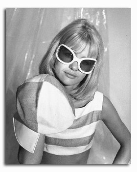 (SS2251210) Judy Geeson Movie Photo (SS2251210) Judy Geeson Movie Photo