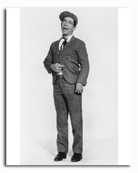 (SS2253095) Norman Wisdom Movie Photo (SS2253095) Norman Wisdom Movie Photo