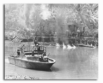 (SS2300675) Apocalypse Now Movie Photo (SS2300675) Apocalypse Now Movie Photo